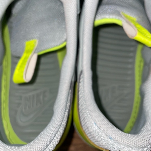 Nike Men’s Running Shoe - Picture 8 of 9